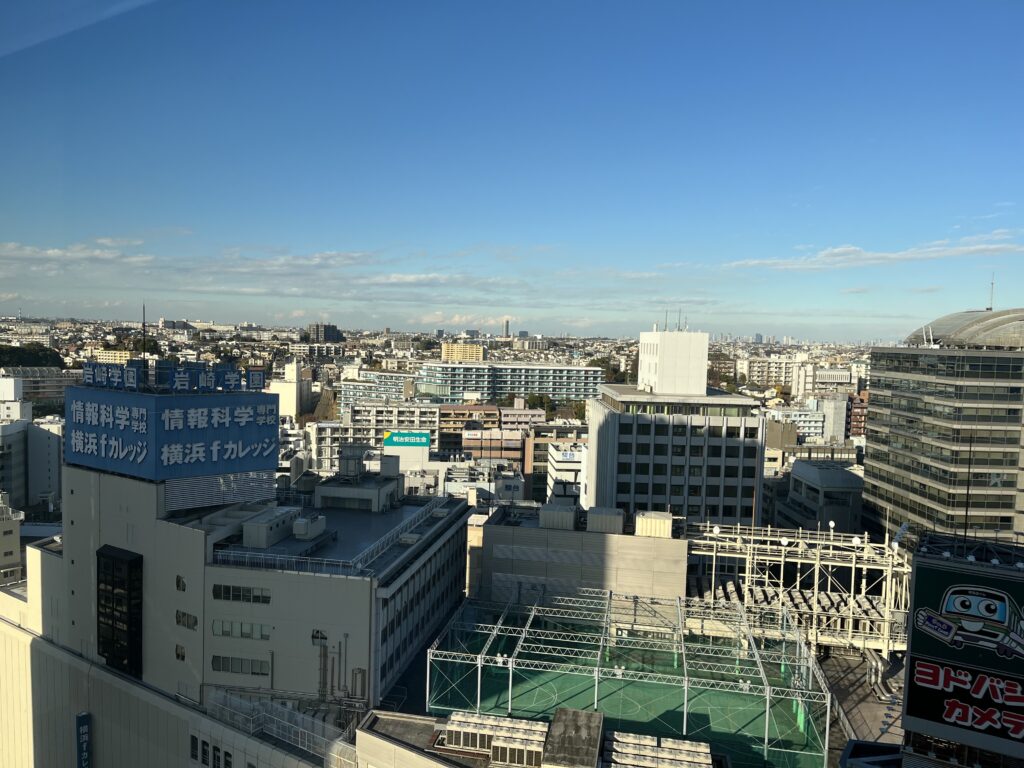 横浜ベイシェラトン客室からの眺め