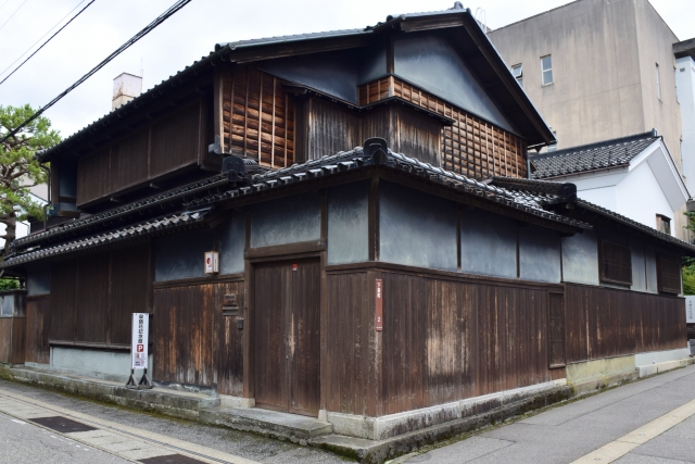 泉鏡花記念館